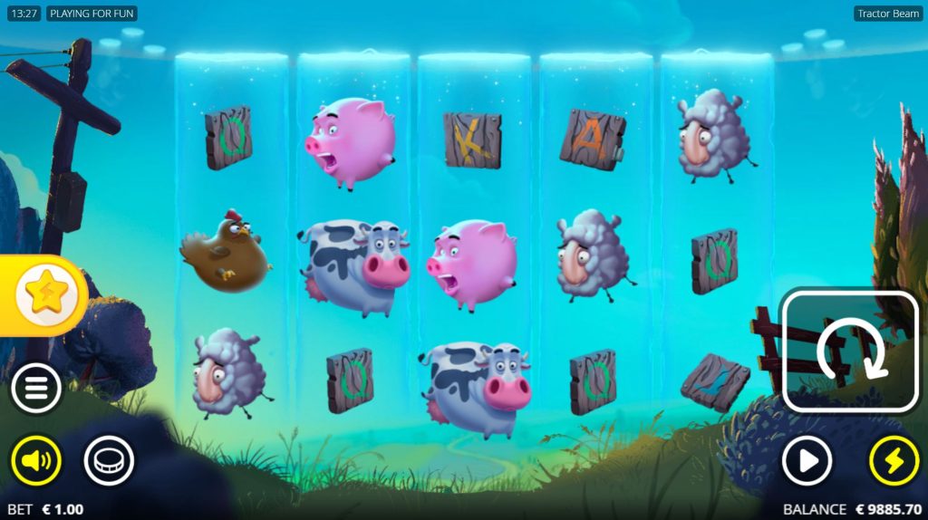 Tractor Beam slot gameplay Tractor Beam slot gameplay